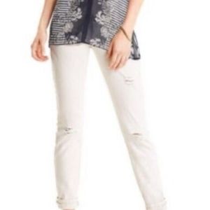 CABI Slim Boyfriend white distressed Jeans #5089